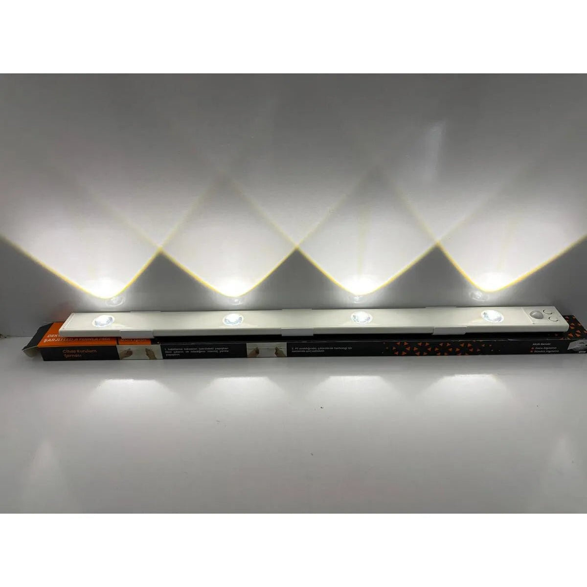 Dekoratif Sensörlü ve Şarjlı LED Aydınlatma 3 Renkli